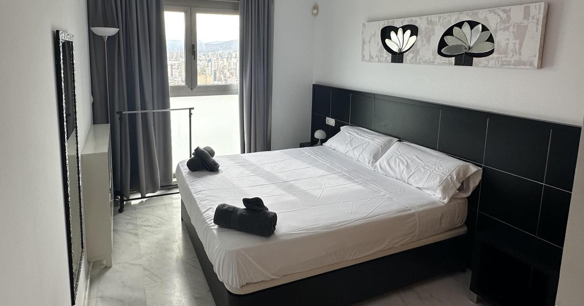 Luxurious 2br Sea Panoramic View Pool Gym Appartement